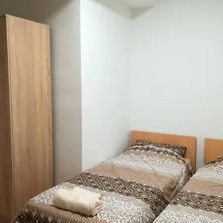 Teo Apartment, Just Come And Enjoy. Apartamento Skopie